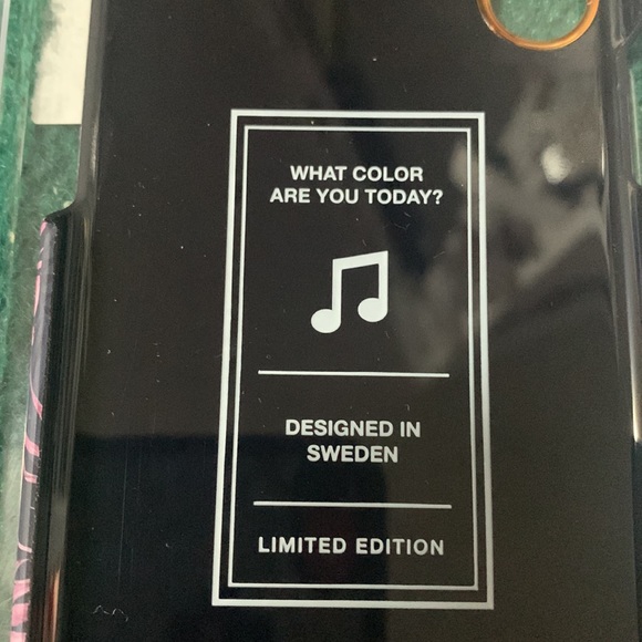 iPhone X case - Picture 3 of 4